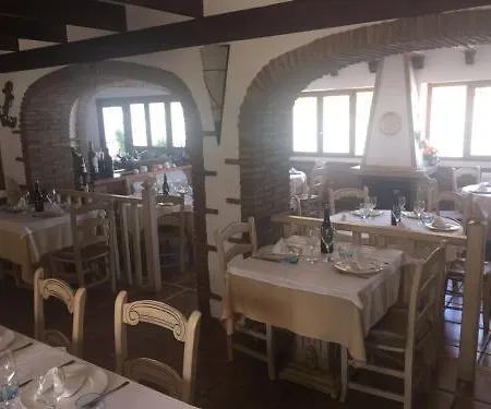 Almadrabeta Hotel