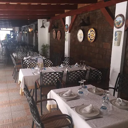 Hotel Almadrabeta